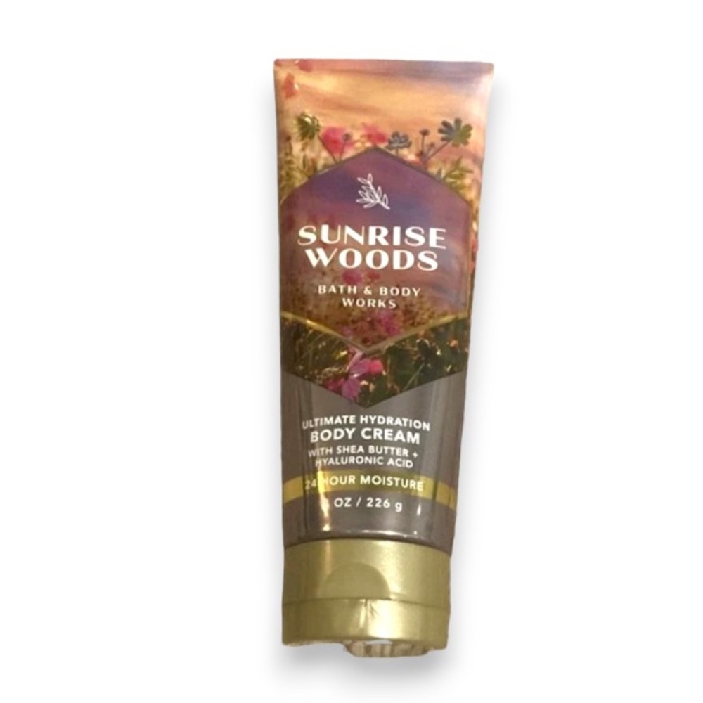 Bath and Bodyworks Sunrise Woods 8oz Body Cream | New